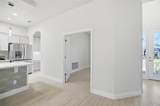 209 Hawthorn Avenue - Photo 63
