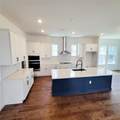 10117 Peebles Street - Photo 5