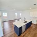10117 Peebles Street - Photo 7
