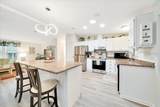 926 Saint Andrews Boulevard - Photo 6