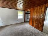 202 Warfield Avenue - Photo 21