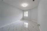 2432 33RD Court - Photo 30