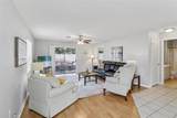 914 Mendoza Boulevard - Photo 7