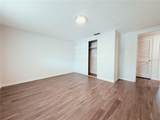 5305 Oakwood Court - Photo 6