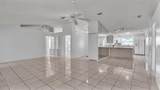 305 Michigan Place - Photo 11