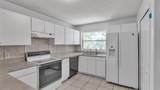 305 Michigan Place - Photo 15