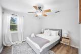 916 Woodward Street - Photo 38