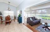 172 Southampton Place - Photo 17