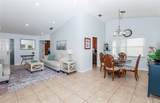 172 Southampton Place - Photo 8