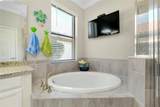 13730 Vancanza - Photo 40