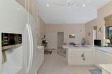 9 Saint John Boulevard - Photo 17