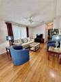 615 Green Circle - Photo 5
