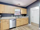 1302 Bond Street - Photo 18