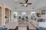 320 Due East Street - Photo 22
