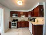 910 Lake Avenue - Photo 11