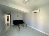 910 Lake Avenue - Photo 16