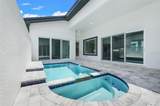 3016 Kensington Avenue - Photo 11