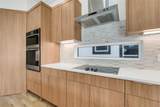 3016 Kensington Avenue - Photo 32
