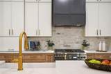 1101 Kenwood Avenue - Photo 16