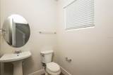 812 Voorhis Avenue - Photo 13