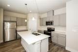 812 Voorhis Avenue - Photo 4
