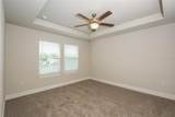 812 Voorhis Avenue - Photo 6