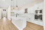 815 Liliana Drive - Photo 4