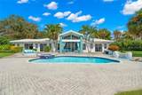 200 Colony Point Road - Photo 35
