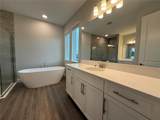 2564 Hawks Overlook Place - Photo 32