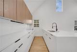 6593 Queens Borough Avenue - Photo 8