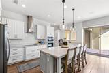 10236 Beechwood Lane - Photo 17