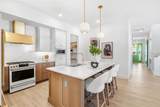 1018 Stetson Street - Photo 11