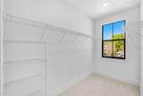 1018 Stetson Street - Photo 39