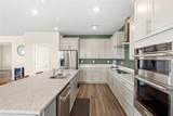 4528 Gliding Wave Street - Photo 8