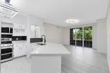 6685 Queens Borough Avenue - Photo 8