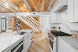 1521 Harwood Street - Photo 31