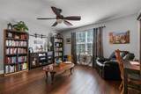 913 Bending Oak Trail - Photo 15