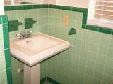 1615 Crocker Avenue - Photo 37
