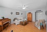 217 Spencer Street - Photo 4