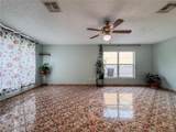 1219 Kempton Chase Parkway - Photo 5