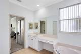 3233 Curving Oaks Way - Photo 19