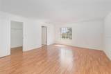 2548 Albion Avenue - Photo 14