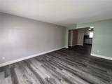320 Howry Avenue - Photo 12