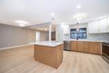 201 Lyndhurst Court - Photo 10
