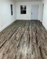 1016 Avenue A - Photo 10