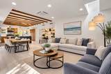 529 E Harding St - Photo 3