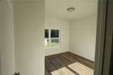 9719 Sandree Drive - Photo 18
