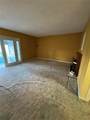 568 Fairways Cir - Photo 15