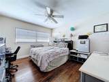 717 End Crescent - Photo 20