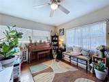 717 End Crescent - Photo 24